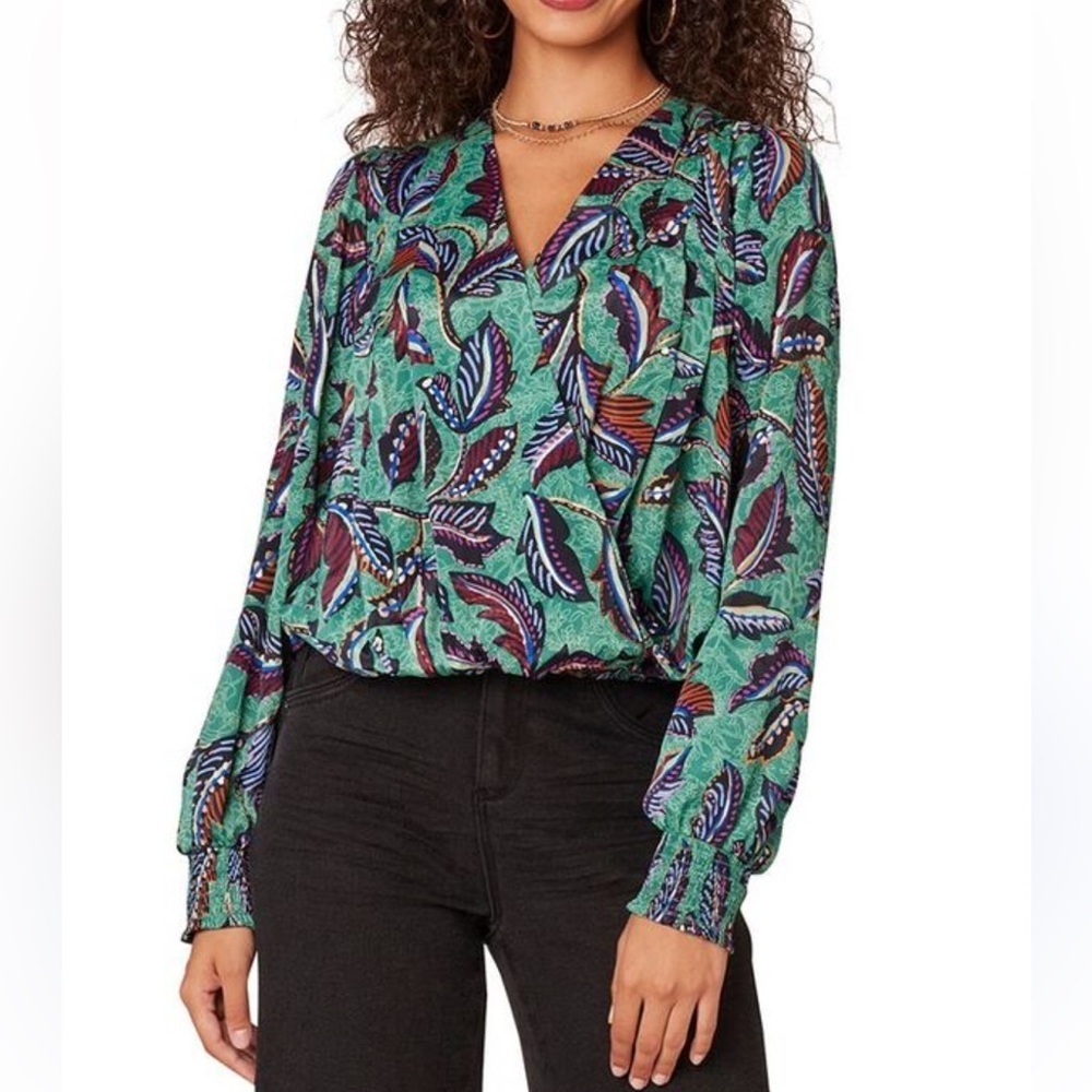 Democracy Leaf Print V-Neck Blouse Metallic Cottagecore Cropped Women's PM - Picture 1 of 12